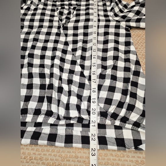 Madewell Top Womens Small Black White Buffalo Check Plaid Wrap Front Shirt - Picture 7 of 9